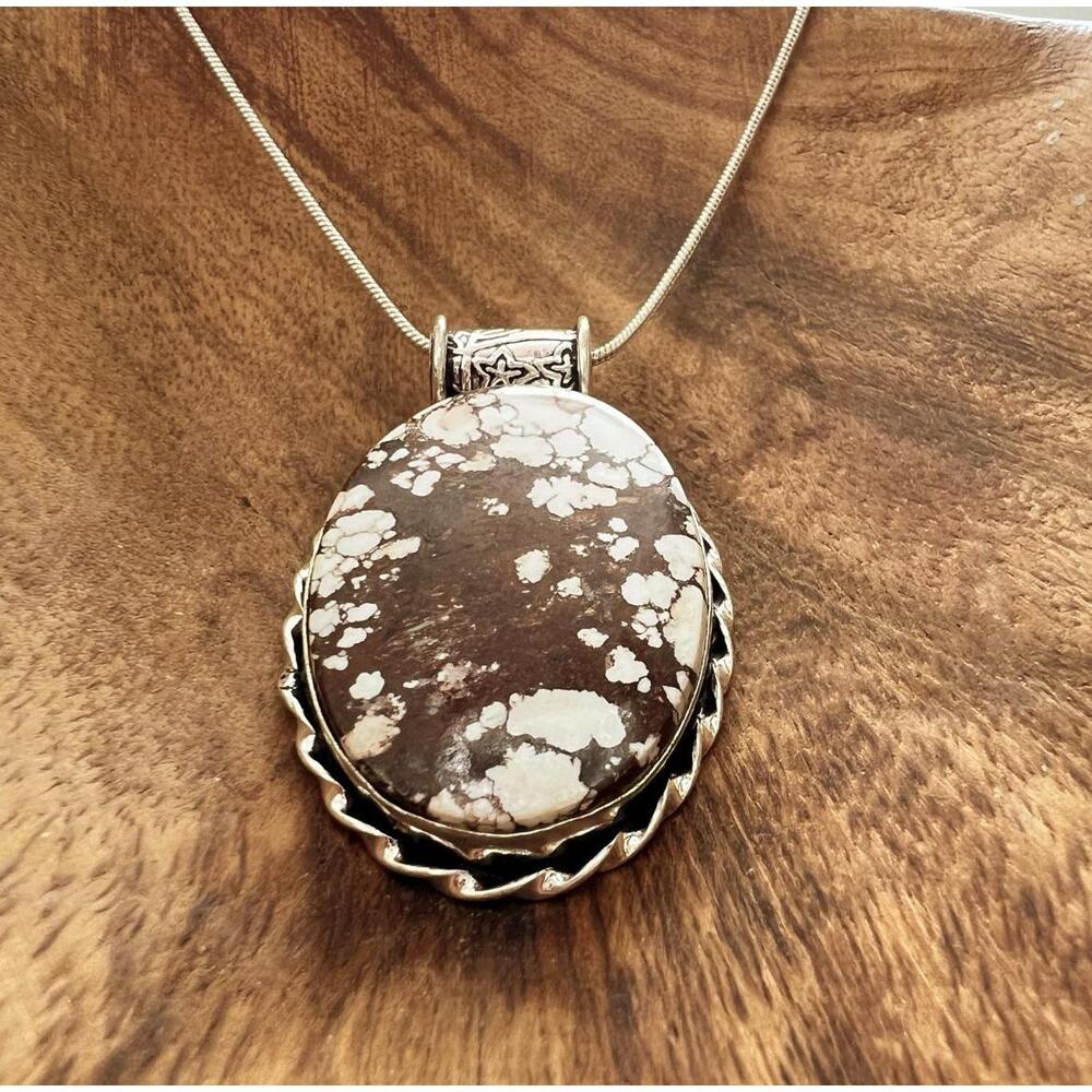 GORGEOUS WILD HORSE JASPER PENDANT - Picture 7 of 12